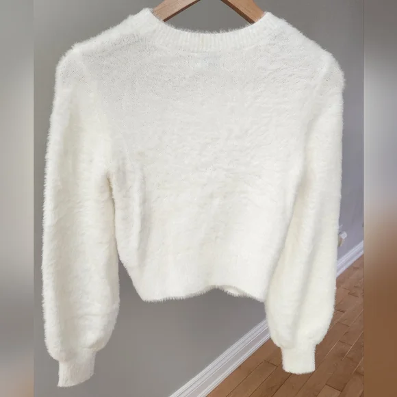 Sunday Best Kitten Sweater - Picture 4 of 17